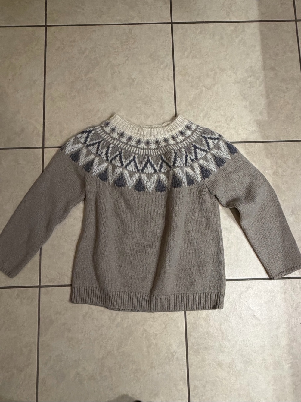 Cozy Icelandic Women's Gray Fair Isle Yoke Sweater